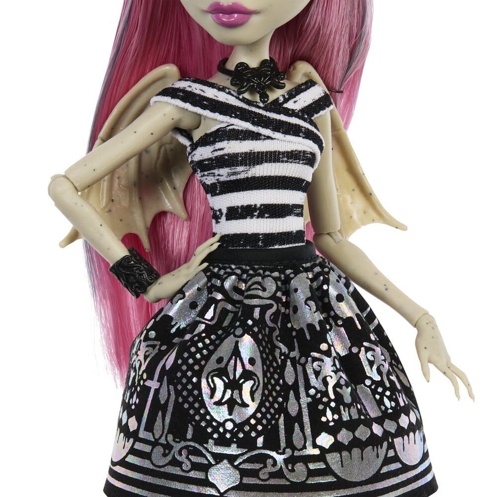 Monster High Repro Rochelle Goyle doll Nerdscape