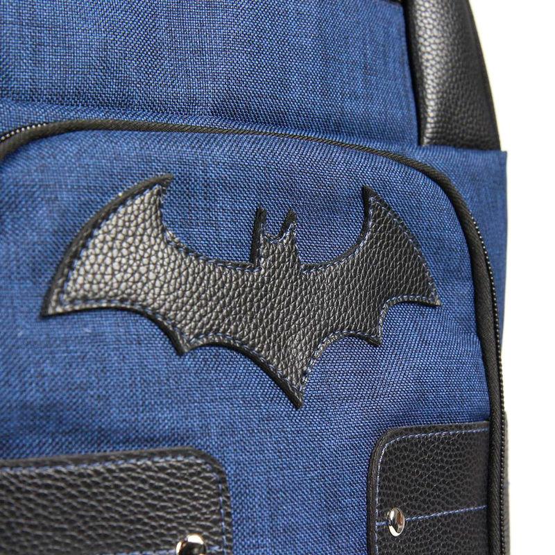 DC Comics Batman casual backpack 46cm Nerdscape