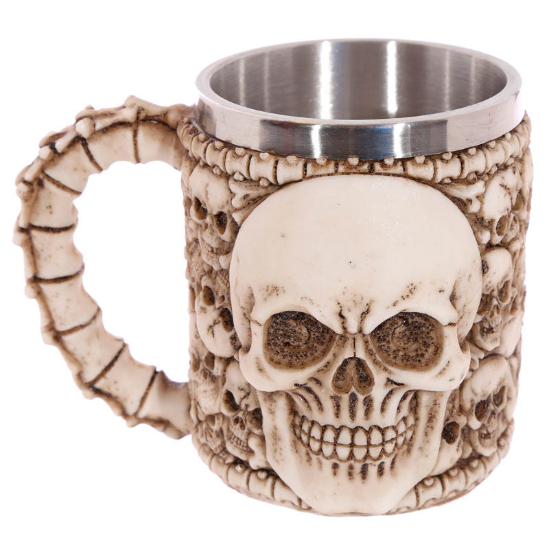 Multi Skull with Skull Emblem tankard Nerdscape