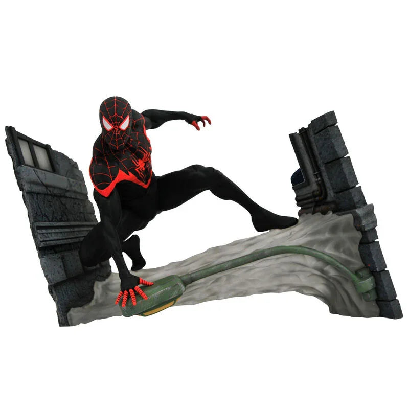 Marvel Comic Gallery Spiderman Miles Morales Figura da Collezione 18cm - Nerdscape Nerdscape