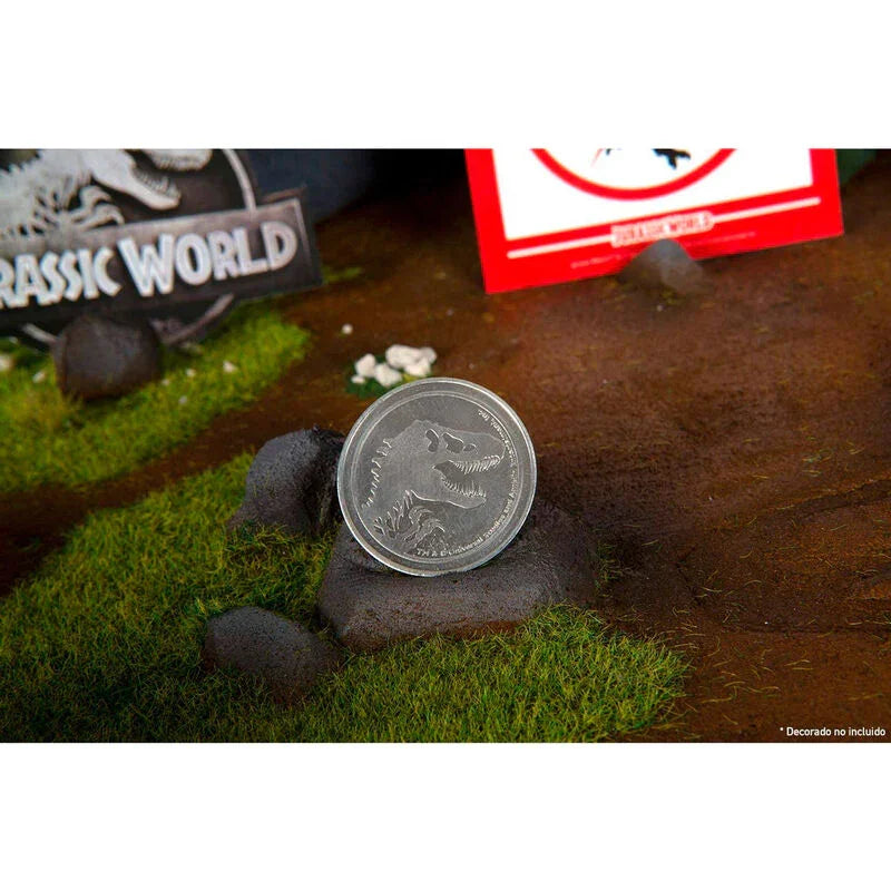 Jurassic World Spanish Deluxe Kit Nerdscape