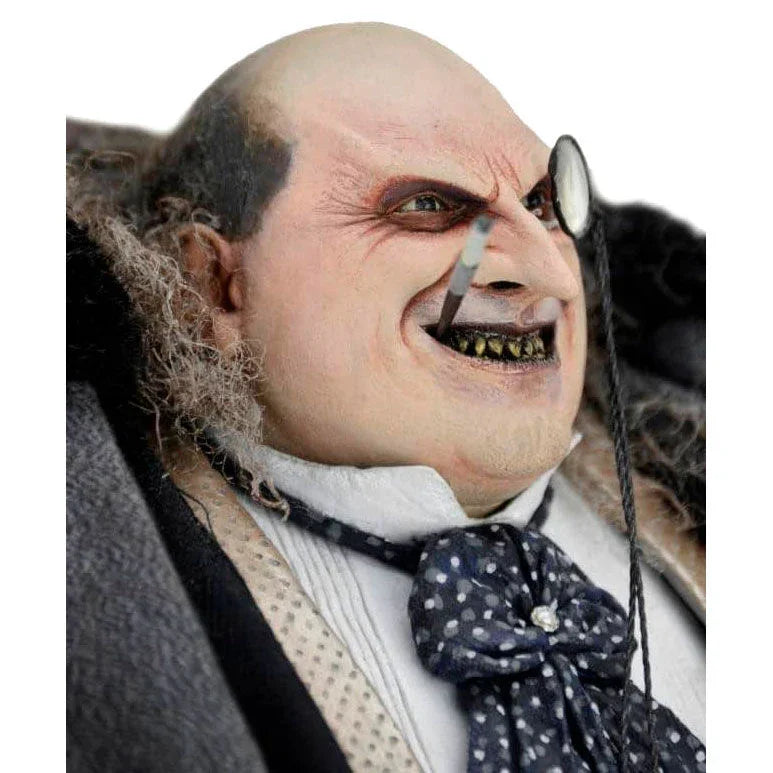 DC Comics Penguin Mayoral Version - Figura da Collezione 38cm - Nerdscape Nerdscape