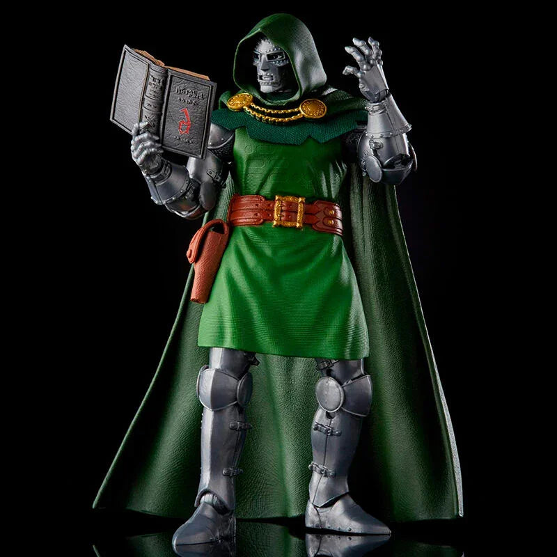 Marvel Dr. Doom Fantastic Four Figura da Collezione 15cm - Nerdscape Nerdscape