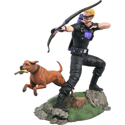 Marvel Gallery Comic Hawkeye + Dog Diorama statue 23cm Nerdscape