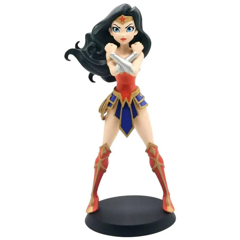 DC Comics Wonder Woman Figura da Collezione 15cm - Nerdscape Nerdscape