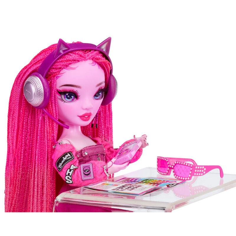 Shadow High Pink doll 26cm Nerdscape