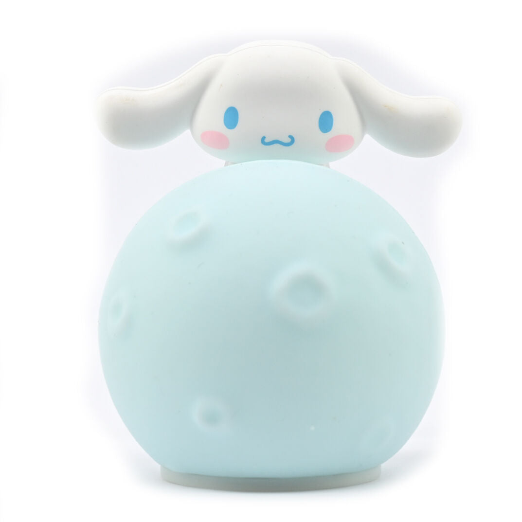 Hello Kitty and Friends light figures assorted