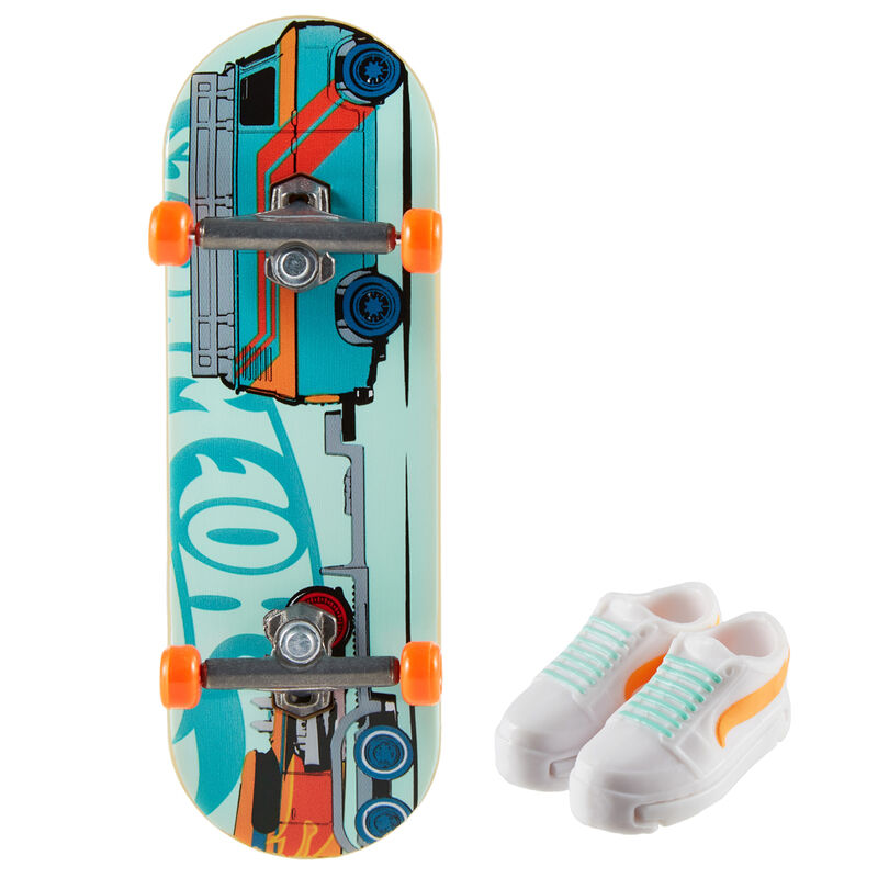Hot Wheels assorted skate Nerdscape