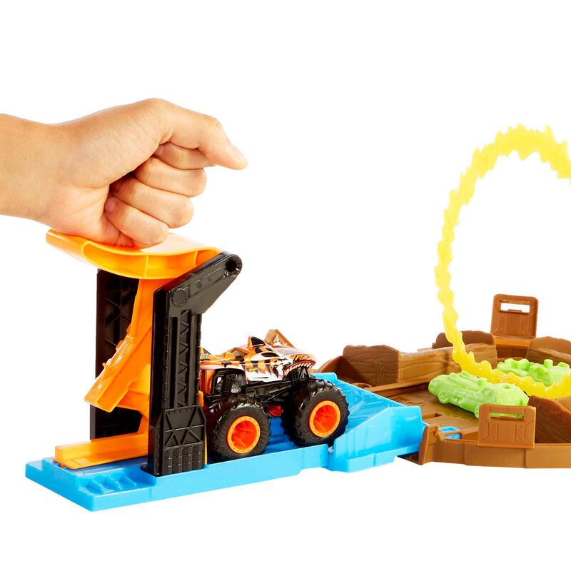 Hot Wheels Monster Trucks Stunt Tire Nerdscape