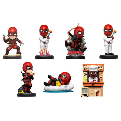 Marvel Deadpool Hero Box assorted surprise figures