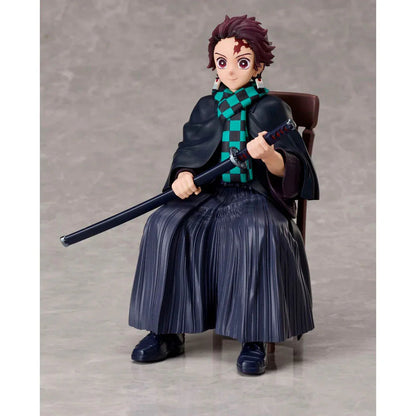 Funko Pop! Tanjiro Kamado Demon Slayer Kimetsu no Yaiba Figura da Collezione 15cm - Nerdscape Nerdscape