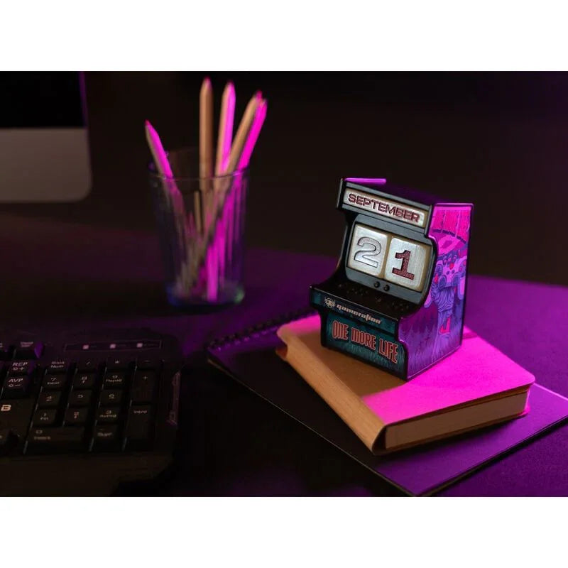 Gameration Arcade Calendario Perpetuo 3D in Resina Dipinta - Figura da Collezione Nerdscape Nerdscape