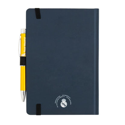 Real Madrid Notebook A5 Premium con Penna Proiettore Stemma - Hard Cover, Elastico, 96 Fogli Puntinati - Nerdscape Nerdscape