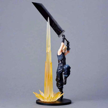 Final Fantasy VII Cloud Strife Rebirth 30cm Figura da Collezione - Nerdscape Nerdscape