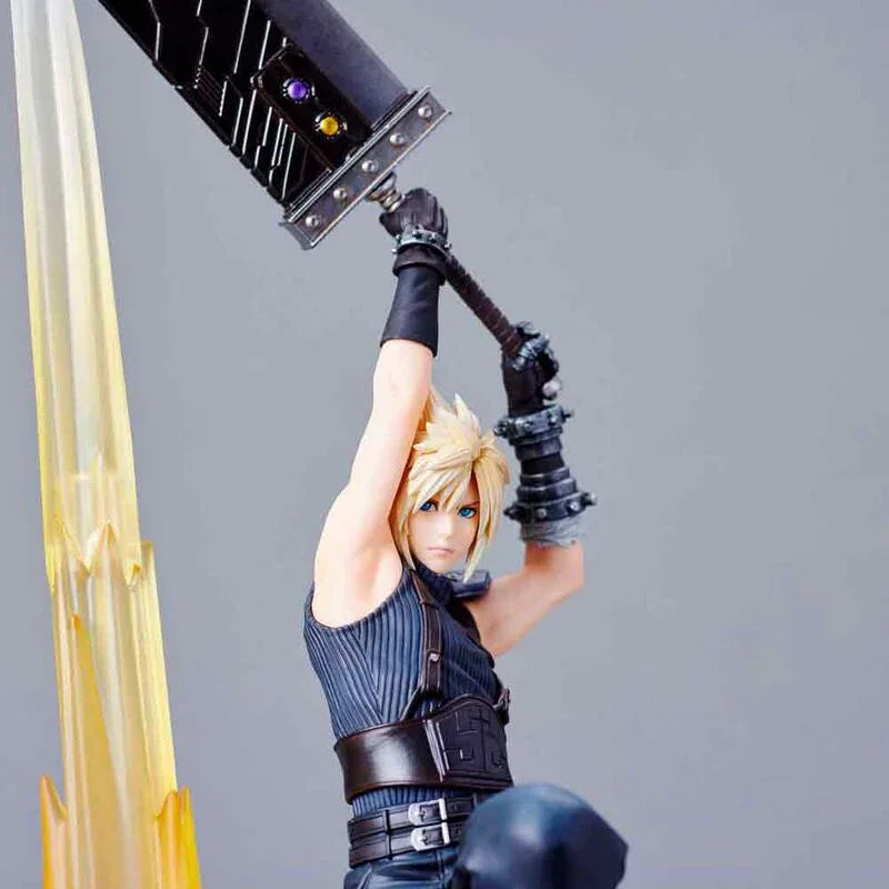 Final Fantasy VII Cloud Strife Rebirth 30cm Figura da Collezione - Nerdscape Nerdscape