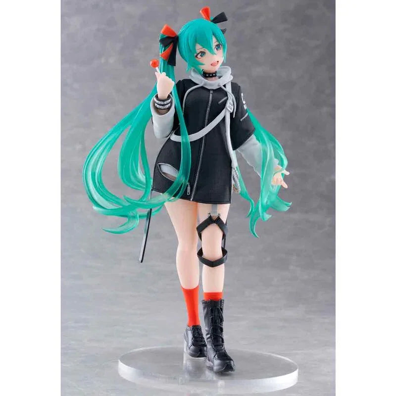 Funko Pop! Hatsune Miku Fashion Punk Version - Figura da Collezione 18cm - Nerdscape Nerdscape