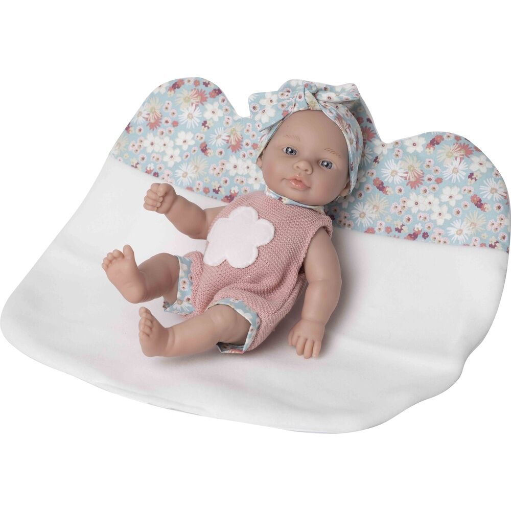Baby doll reborn Noa blanket Nerdscape