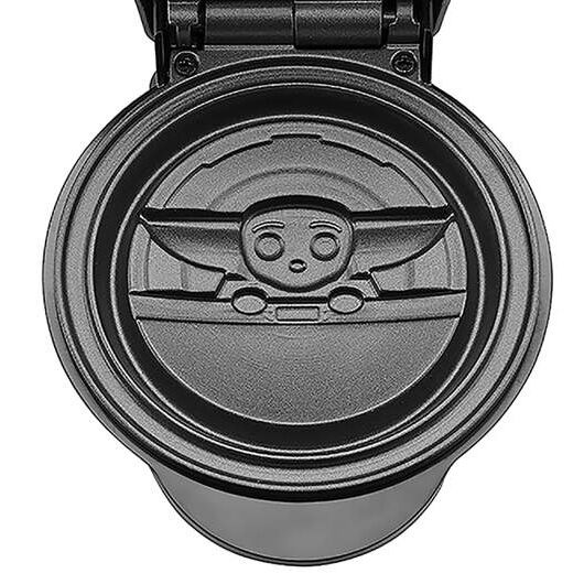 Star Wars The Mandalorian Mini Waffle machine Nerdscape