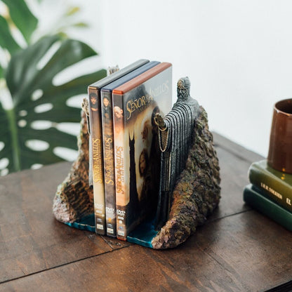 The Lord of the Rings Argonath bookends Nerdscape