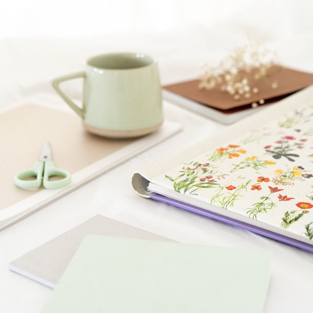 Wild Flowers Self-adhesive Photo album Nerdscape