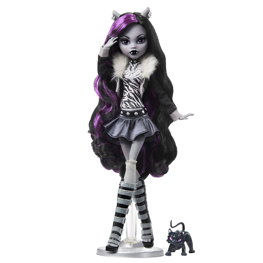 Monster High Reel Drama Clawdeen Wolf doll Nerdscape