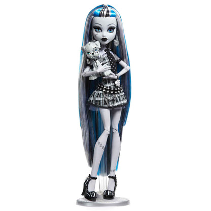 Monster High Reel Drama Frankie Stein doll Nerdscape