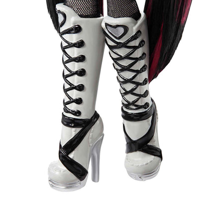 Monster High Reel Drama Draculaura doll Nerdscape