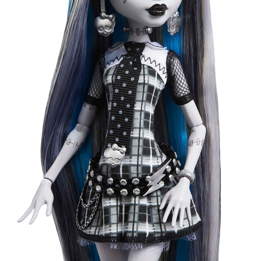 Monster High Reel Drama Frankie Stein doll Nerdscape