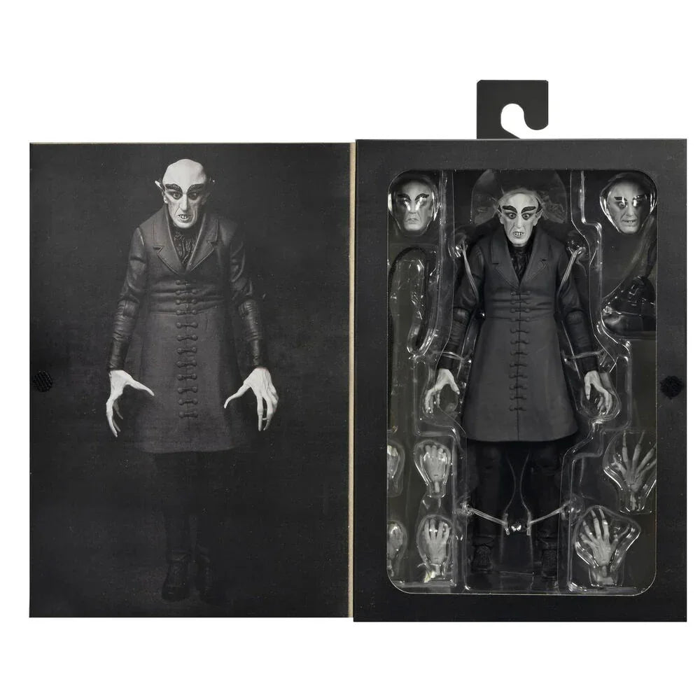 Nosferatu Count Orlok Black & White Ultimate Figura da Collezione 18cm - Nerdscape Nerdscape