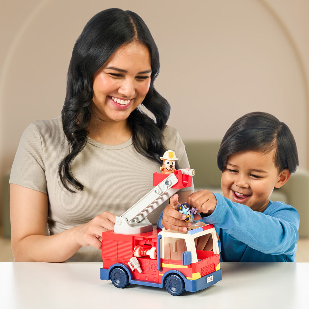 Bluey Fire Truck con Figure - Figura da Collezione - Nerdscape Nerdscape