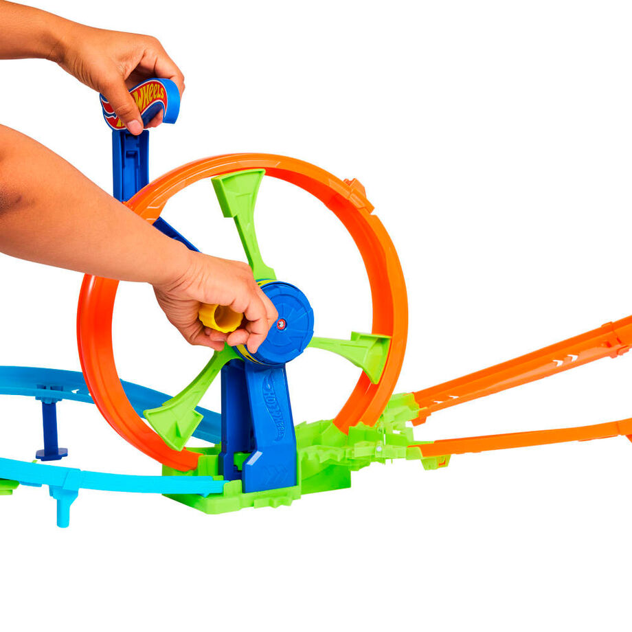 Circuit de cascades Hot Wheels avec lancement rapide et boucle