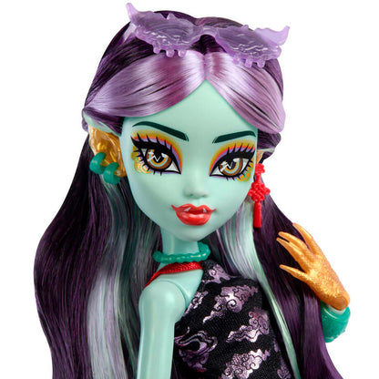 Monster High Jinafire Long doll Nerdscape