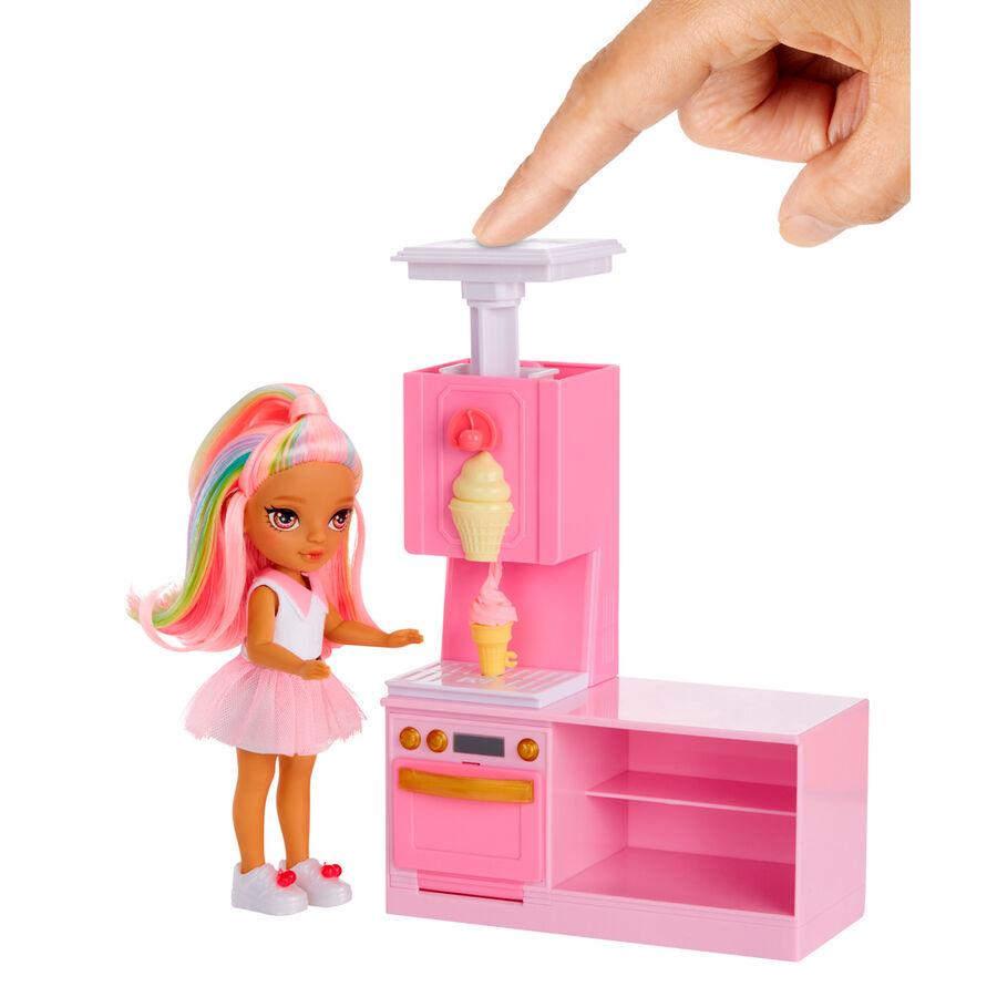 Rainbow High Little Dessert Shop with Kandy playset + doll Nerdscape