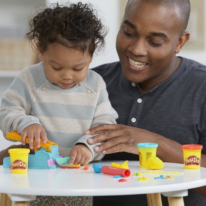 Play-Doh Fun Factory Figura da Collezione - Nerdscape Nerdscape