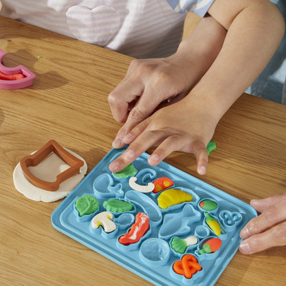 Play-Doh The Little Chef's First Creations - Figura da Collezione - Nerdscape Nerdscape