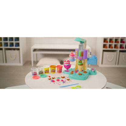 Play-Doh Multicoloured ice cream parlour Nerdscape
