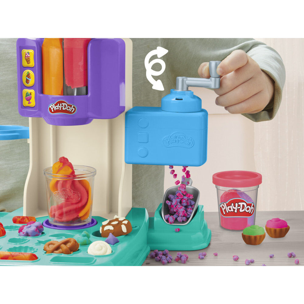 Play-Doh Multicoloured ice cream parlour Nerdscape