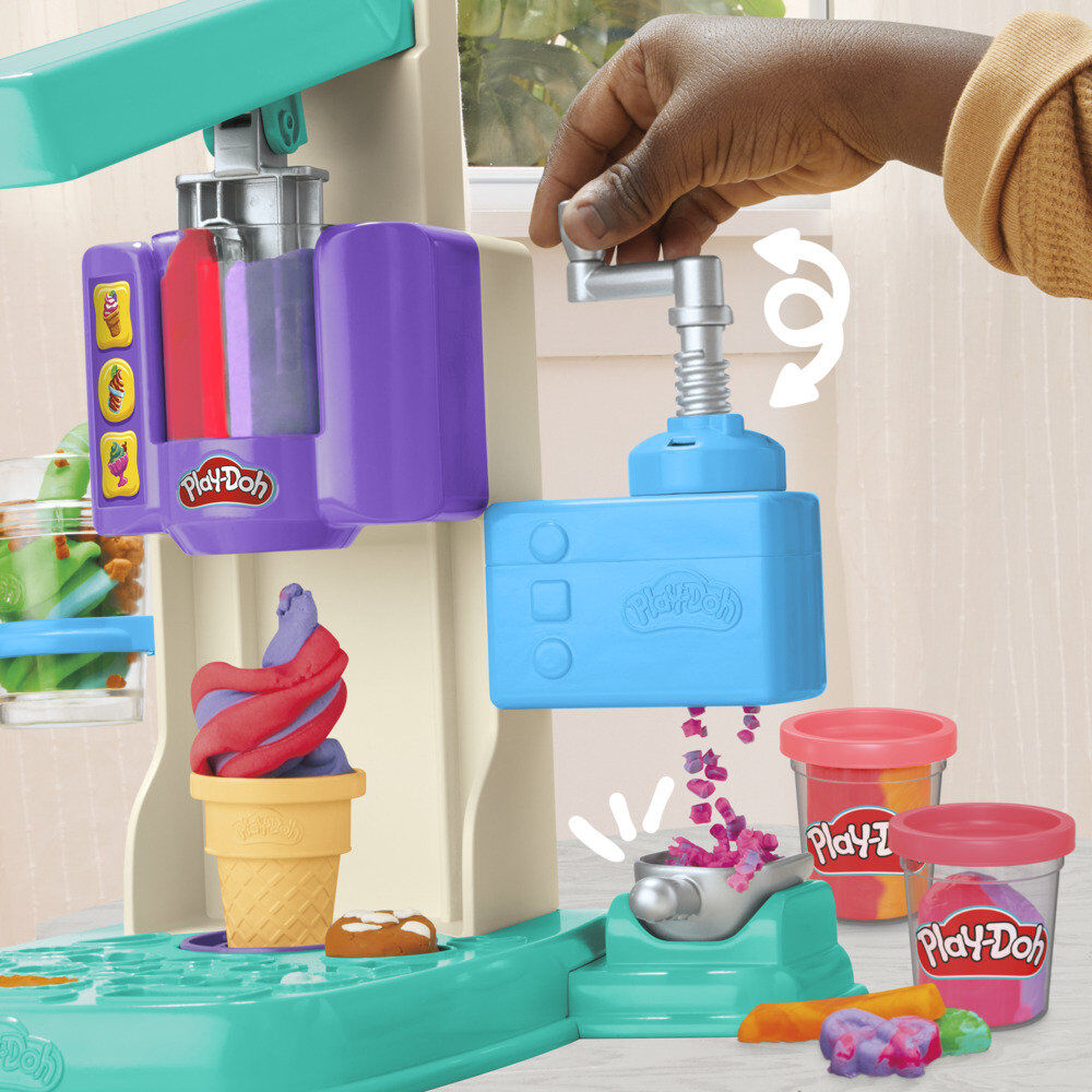 Play-Doh Multicoloured ice cream parlour Nerdscape