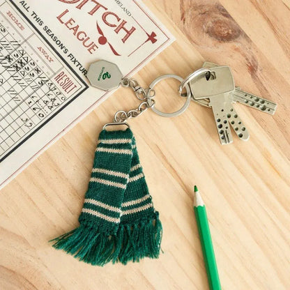 Funko Pop! Harry Potter Sciarpa Slytherin - Figura da Collezione Nerdscape - Emozioni da Maghi e Malandrini Nerdscape