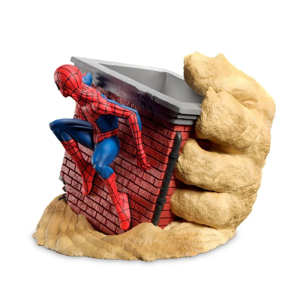 Marvel Spiderman Pencil holders + pencils Nerdscape