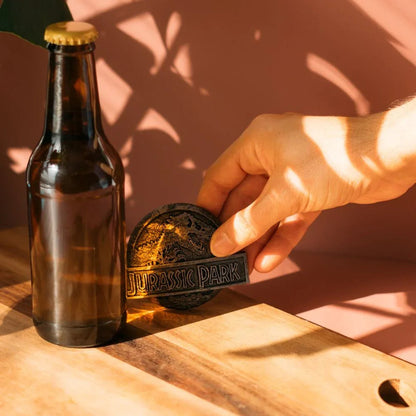 Jurassic Park Bottle Opener Magnet - Figura da Collezione Nerdscape, Ironica e Perfetta per i Veri Fan Nerdscape