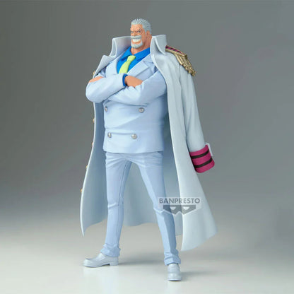 Grandline Series Monkey D Garp Figura da Collezione 20cm - Nerdscape Nerdscape