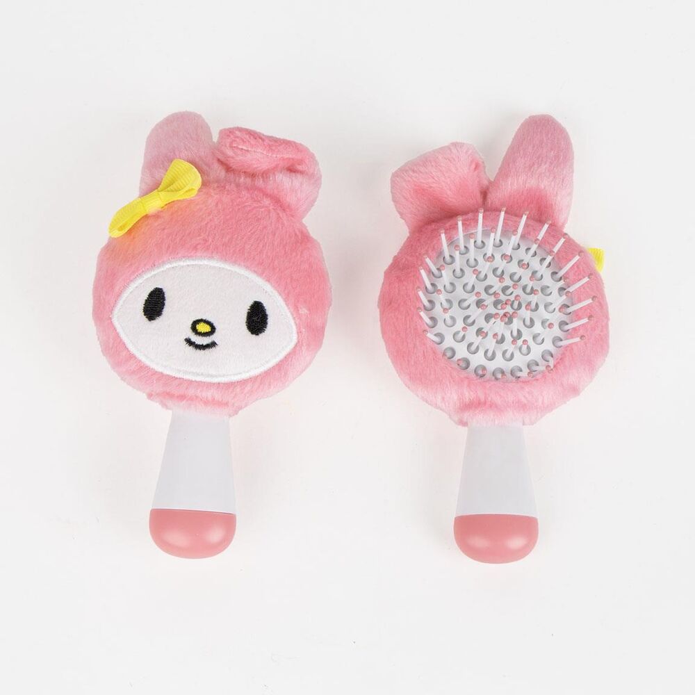 Hello Kitty and Friends assorted hair brush