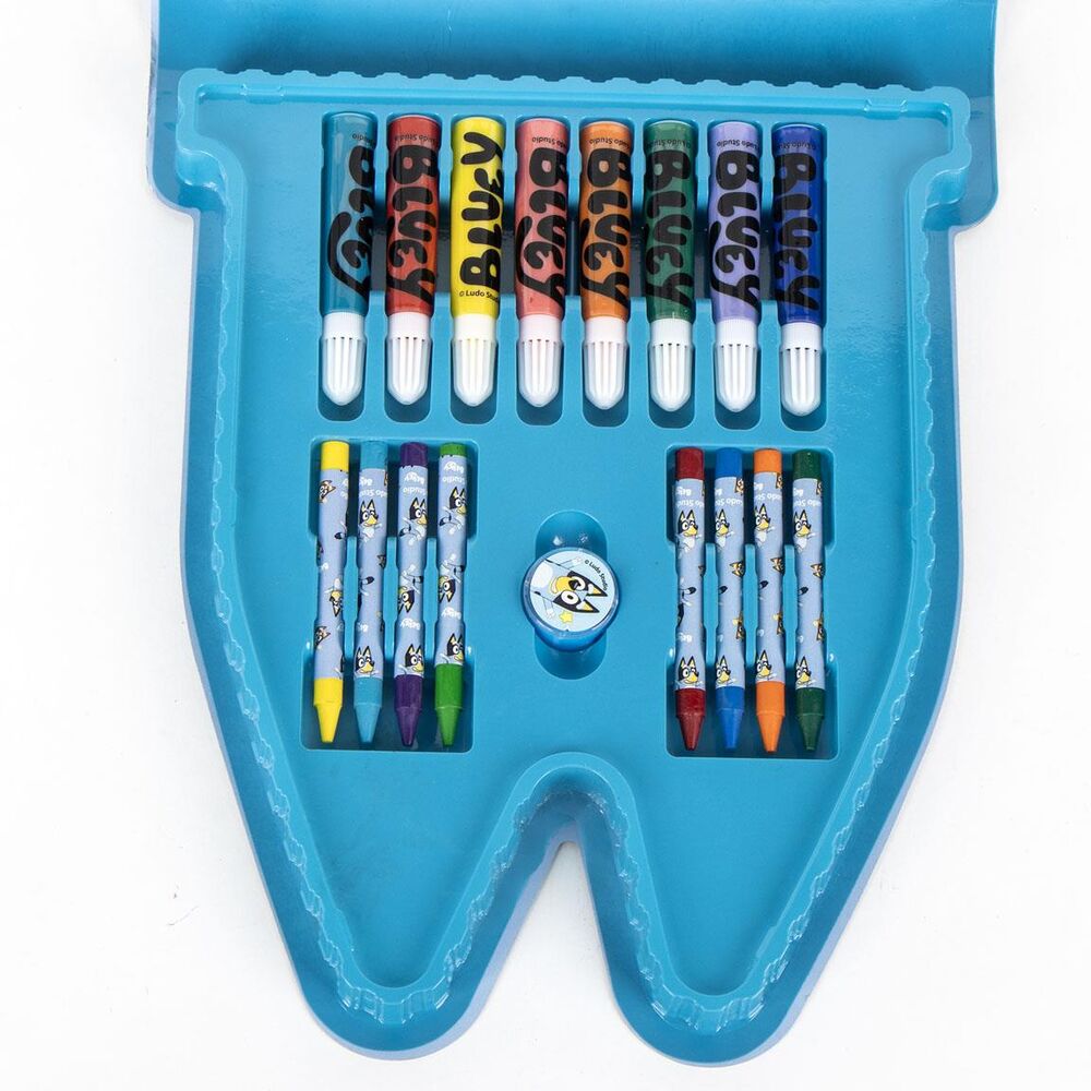 Bluey Colouring stationery set Nerdscape