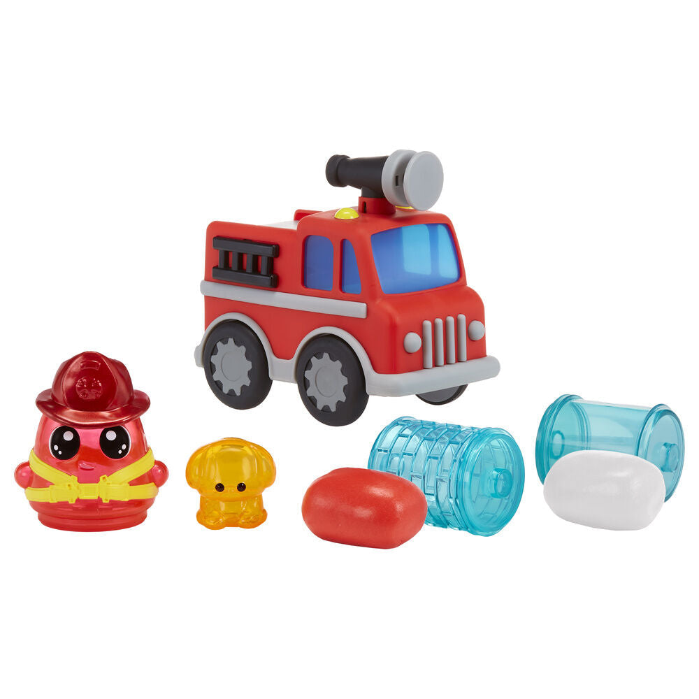 DohKins Fire truck + Firefighter set Nerdscape