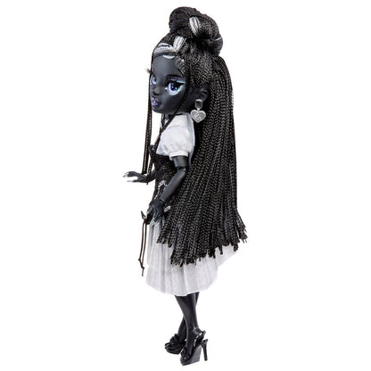Shadow High Collector Doll Shanelle Onyx doll Nerdscape