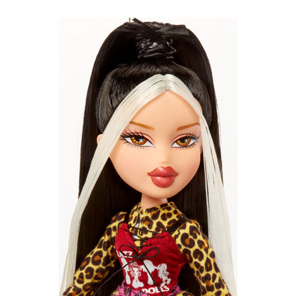 Bratz Stylin Jade doll + t-shirt Nerdscape