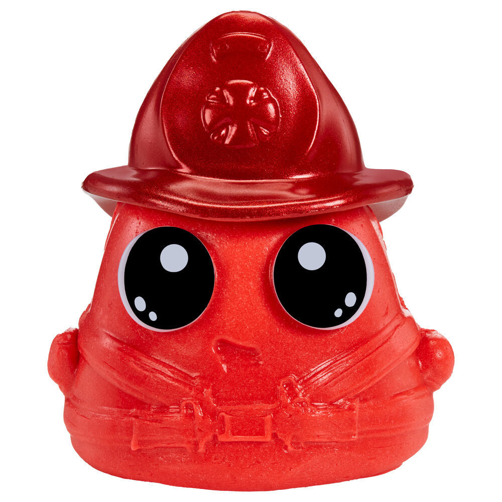 DohKins Fire truck + Firefighter set Nerdscape