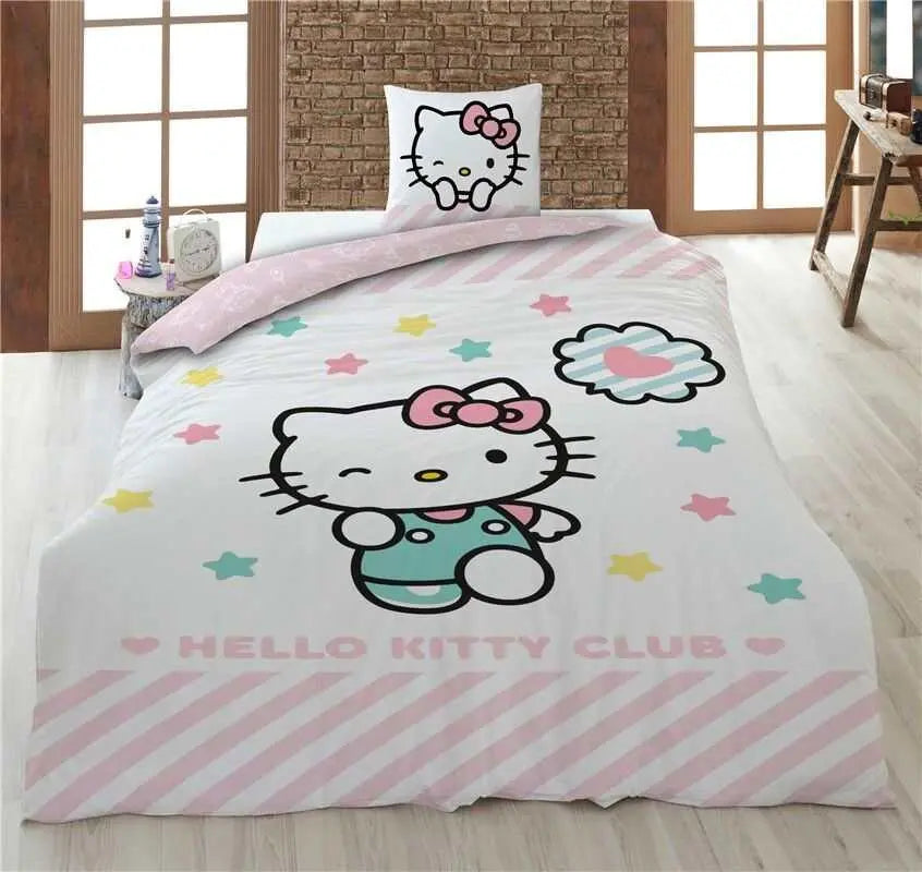 Hello Kitty cotton duvet cover and pillowcase on bed, 140x200cm and 65x65cm sizes