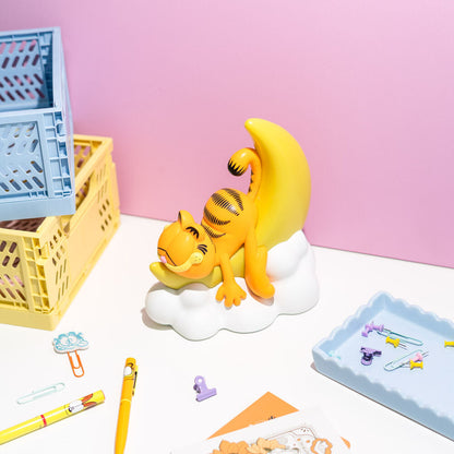 Garfiel Figura da Collezione Nerdscape – Ironia e Passione per i Veri Nerd Nerdscape